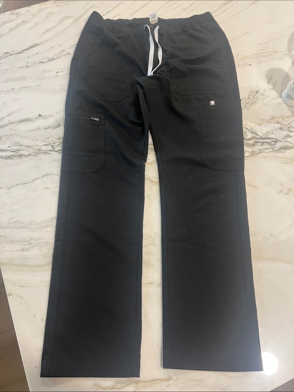 Figs Men's Black Drawstring Utility Joggers
